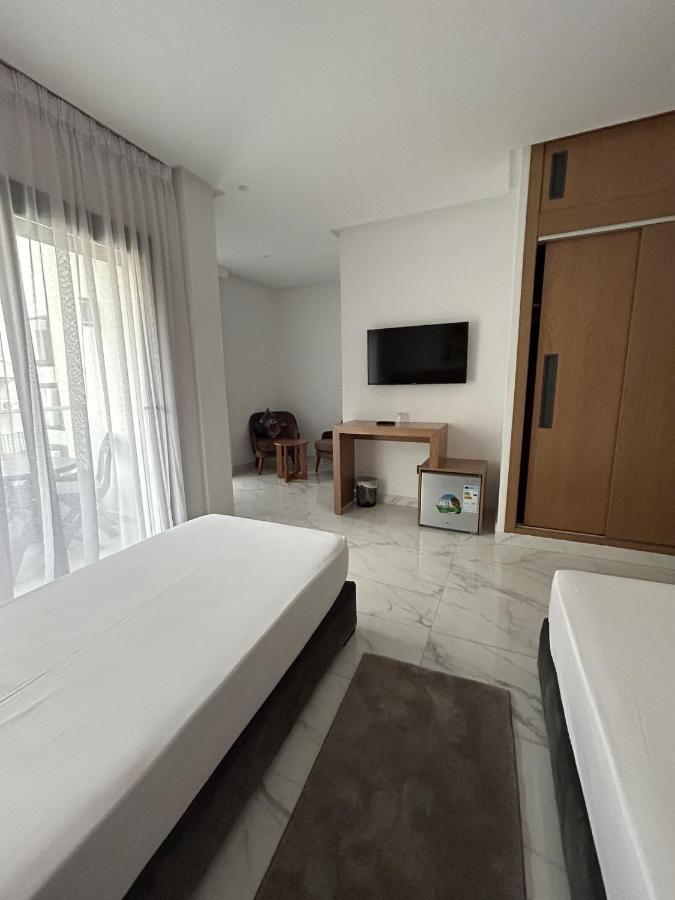 Twin Hotel Tanger Luaran gambar