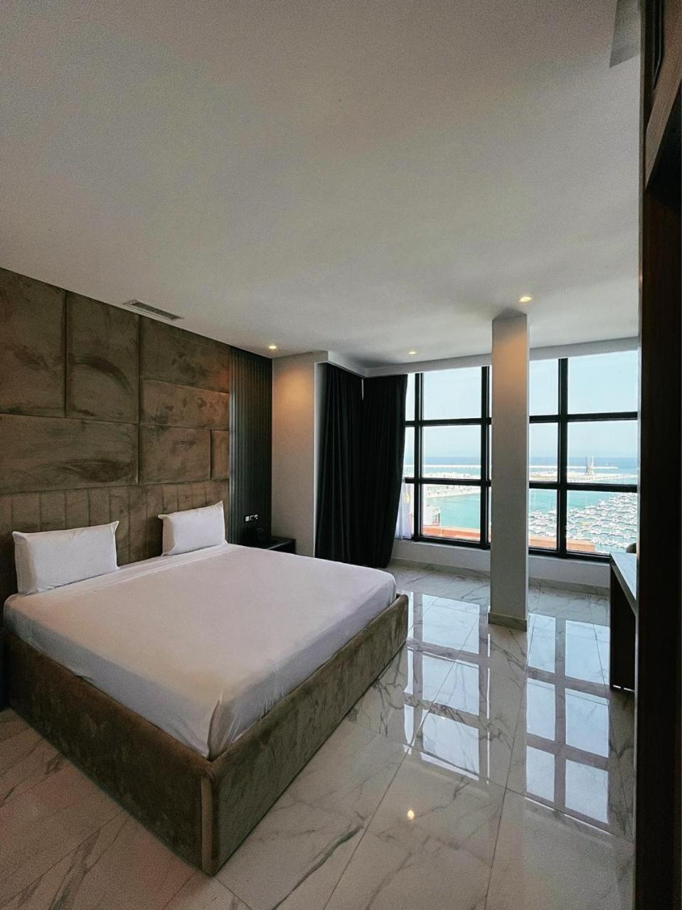 Twin Hotel Tanger Luaran gambar